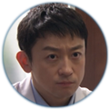 Koishikawa Rokuro interprété par Yamamoto Koji dans Un cas d'amour incurable