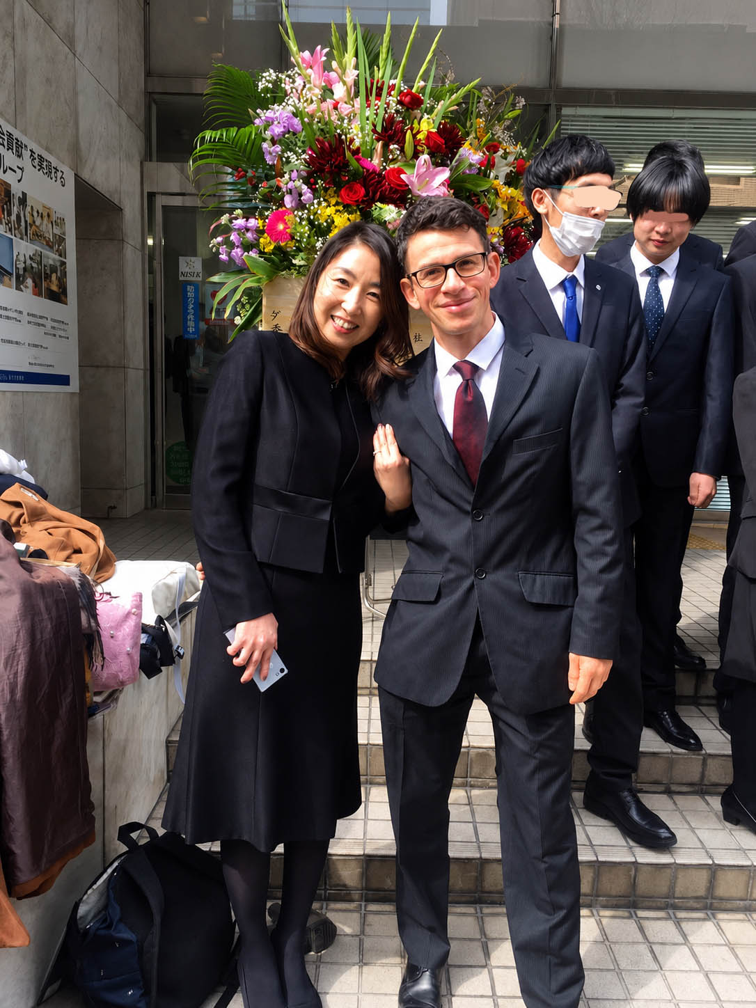 Diplômé de Aso College Group Japanese Language