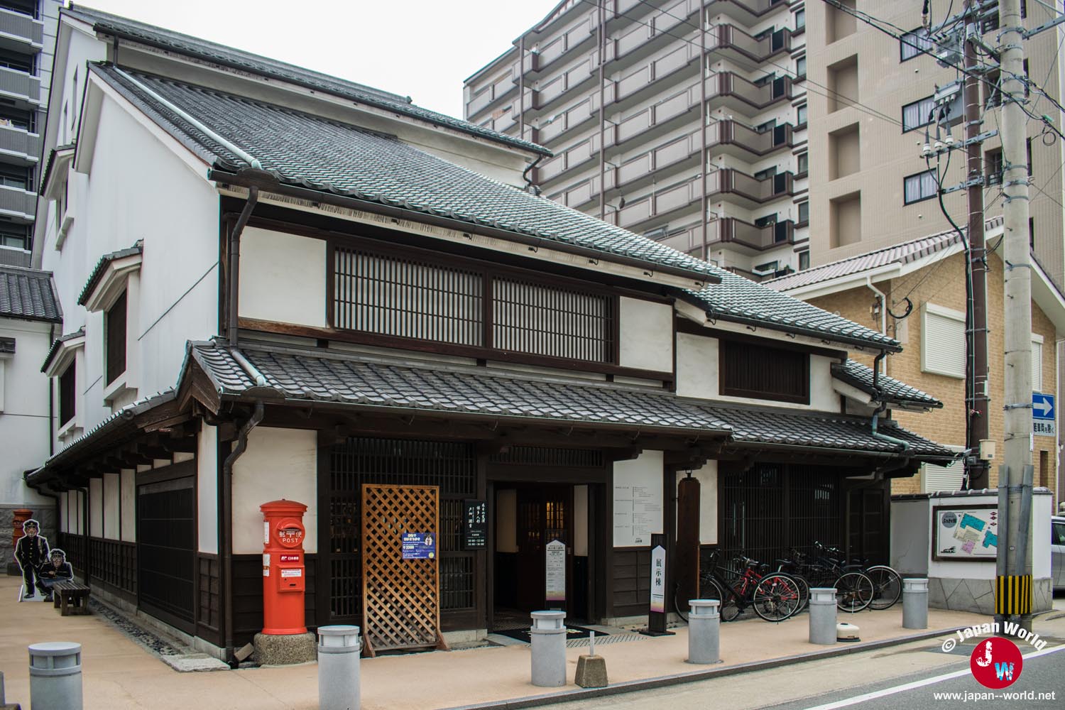 Façade traditionnelle du Hakata Machiya Folk Museum dans le quartier de Reisenmachi à Fukuoka