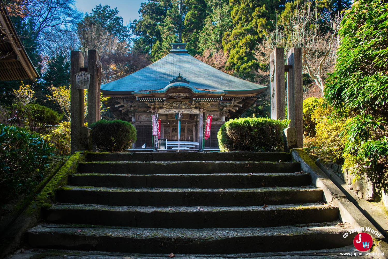 Porte d'entrée du temple de Takamizu-sanzan