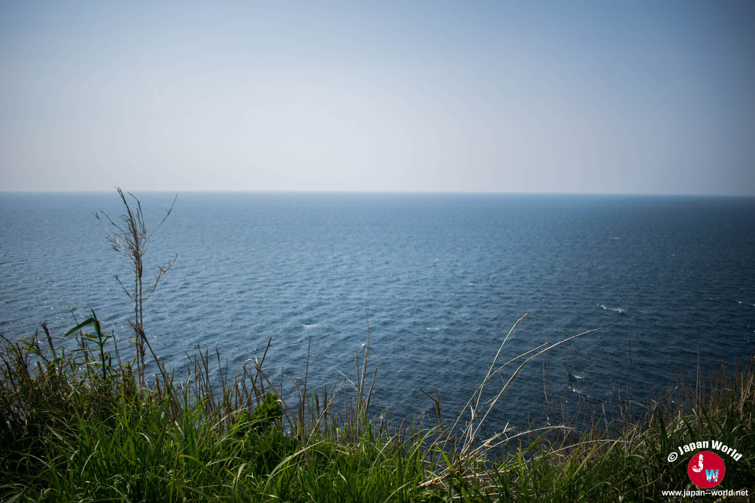 Mer à perte de vue depuis les hauteurs d'Ainoshima