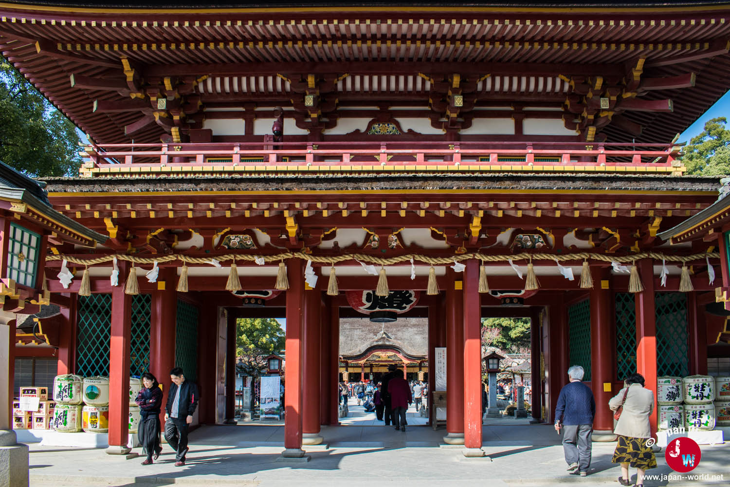 Grande porte du sanctuaire Dazaifu Tenman-gu