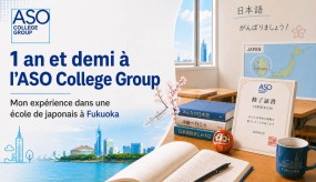 Livres et cahier d’apprentissage du japonais devant un paysage de Fukuoka