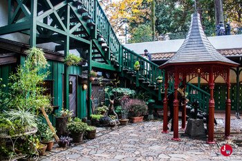 Extérieur du musée Ghibli à Mitaka Extérieur du musée Ghibli à Mitaka