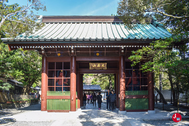 Entrée du temple Kotoku-in