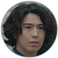 Miwa Aoi interprété par Kaku Kento dans le drama My Family
