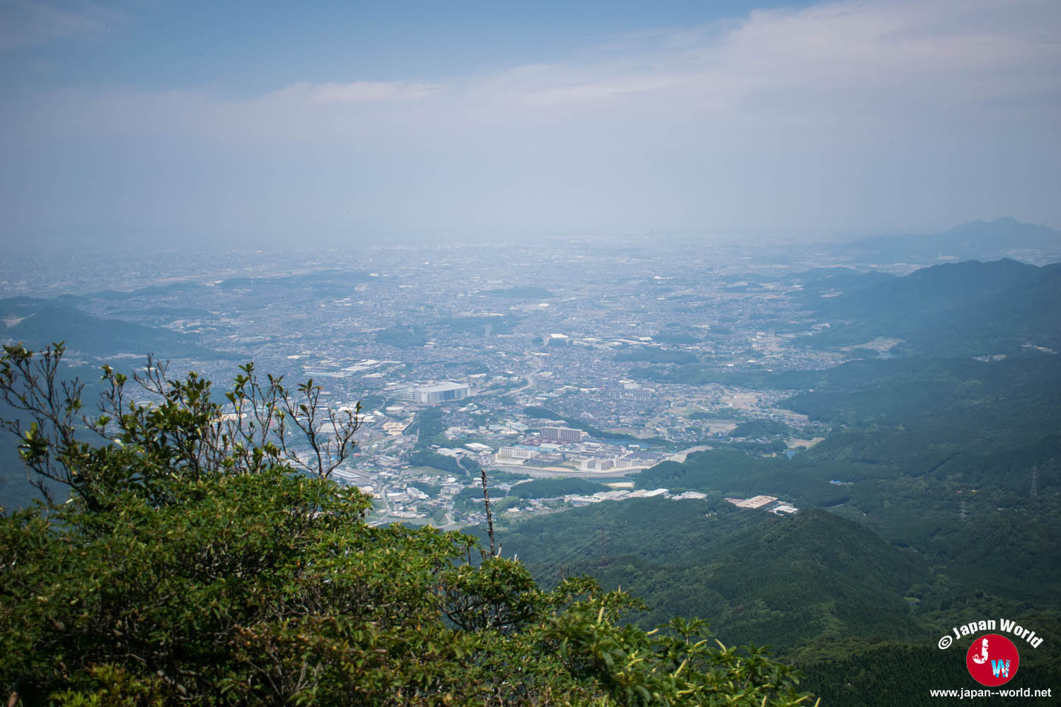 Vue panoramique sur Fukuoka depuis le sommet du mont Homan