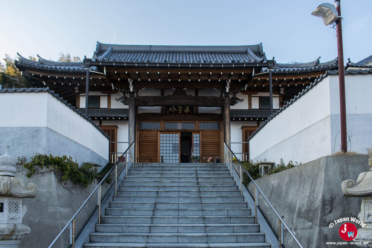 Bâtiment principal du temple Shogon-ji à Shikanoshima