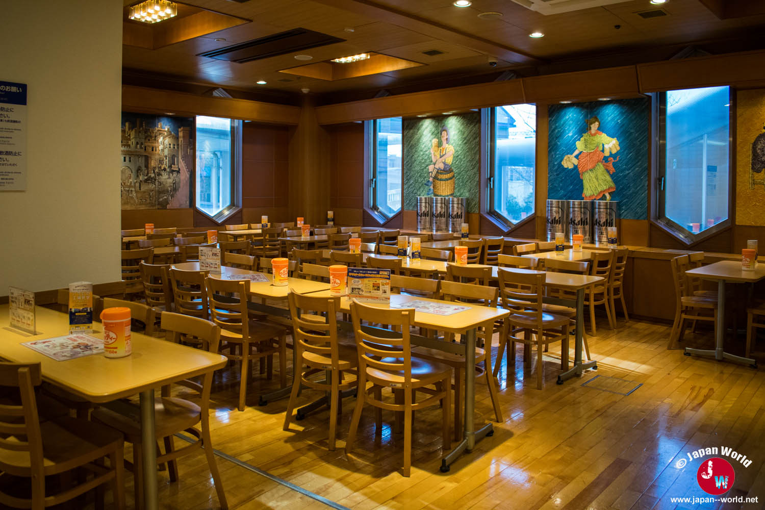 Salle de dégustation de l'Asahi Beer Hakata Factory à Fukuoka