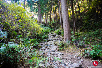 En direction du temple du Takamizu-sanzan